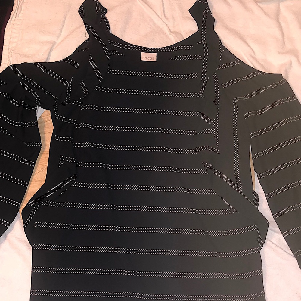 Black and white Chico top